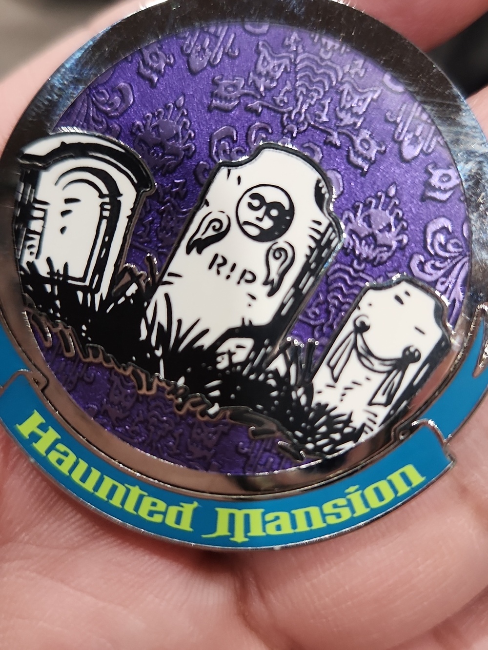 Disney Haunted Mansion Pin- Glows - Picture 3 of 5